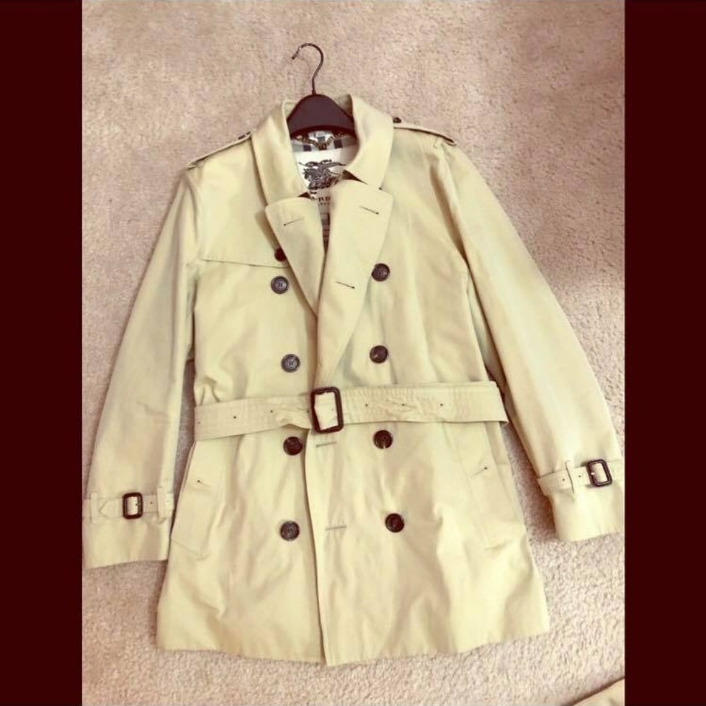 Burberry Trenchcoat